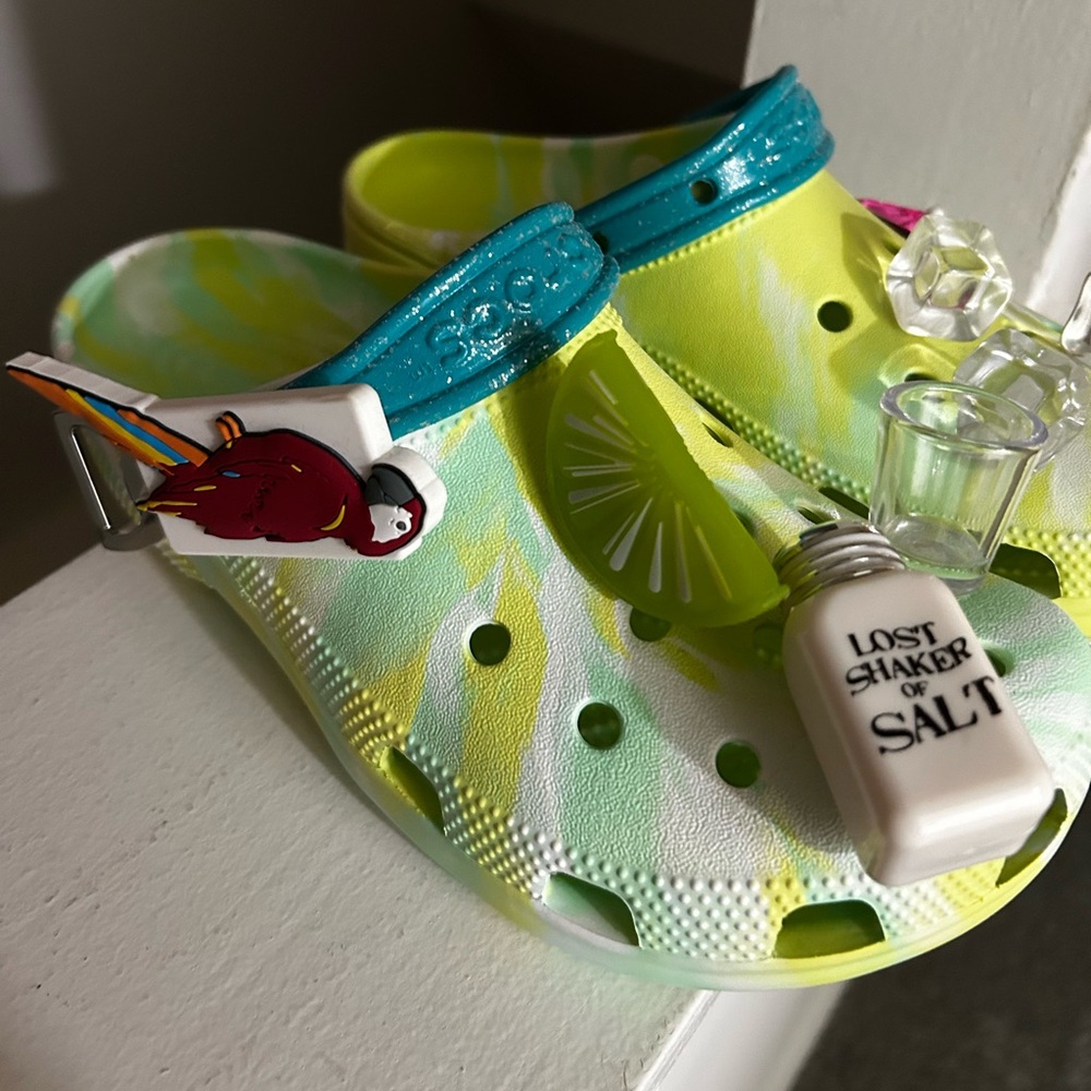 Jimmy Buffet Crocs - Margaritaville